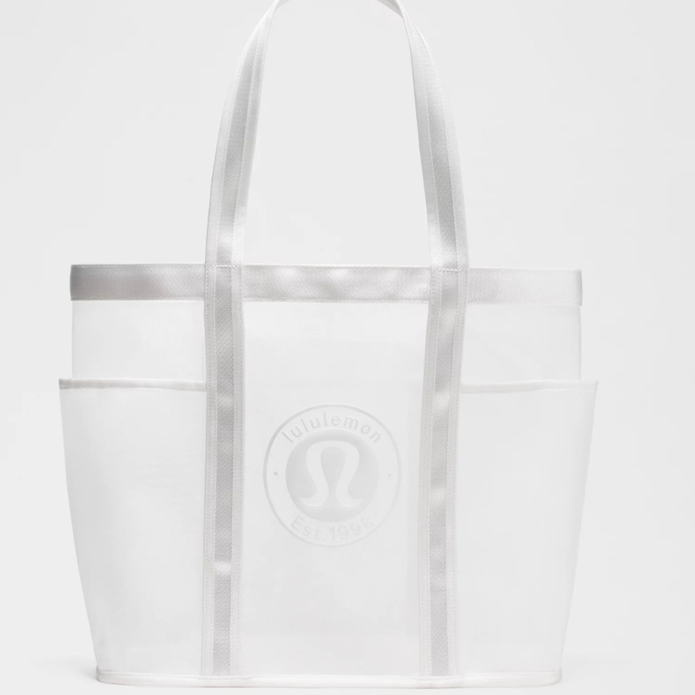 NWT Lululemon Daily Multi- Pocket Mesh Tote Bag 20L - Picture 2 of 10